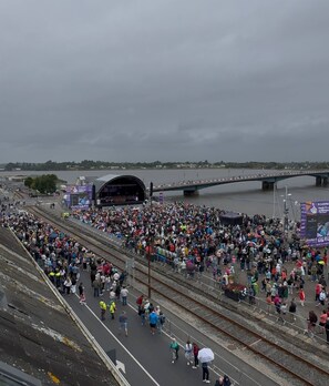 Room, 1 Bedroom, Balcony, City View | Miscellaneous