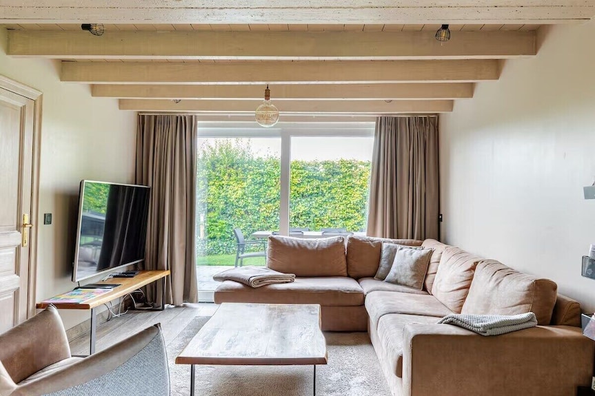 Gezellige Woning Met Ruime Tuin En Sauna | 4 Pers. - Tielt