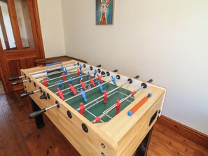 Games room - Highfields (Newark)