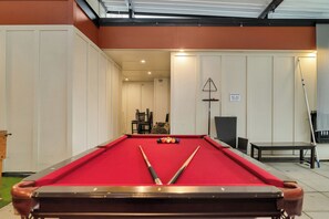 Spielezimmer