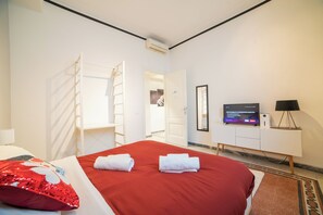 Room - The Pope's House (Roma)