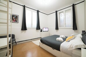 Room - Vrbo Property (Roma)