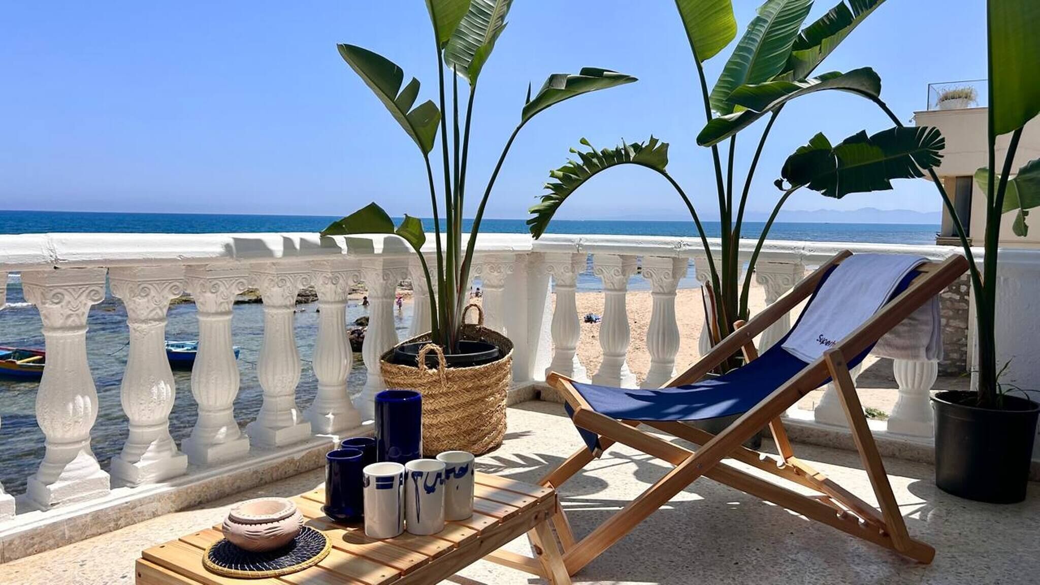 Apartamento, 2 quartos, varanda, vista para o oceano | Sacada