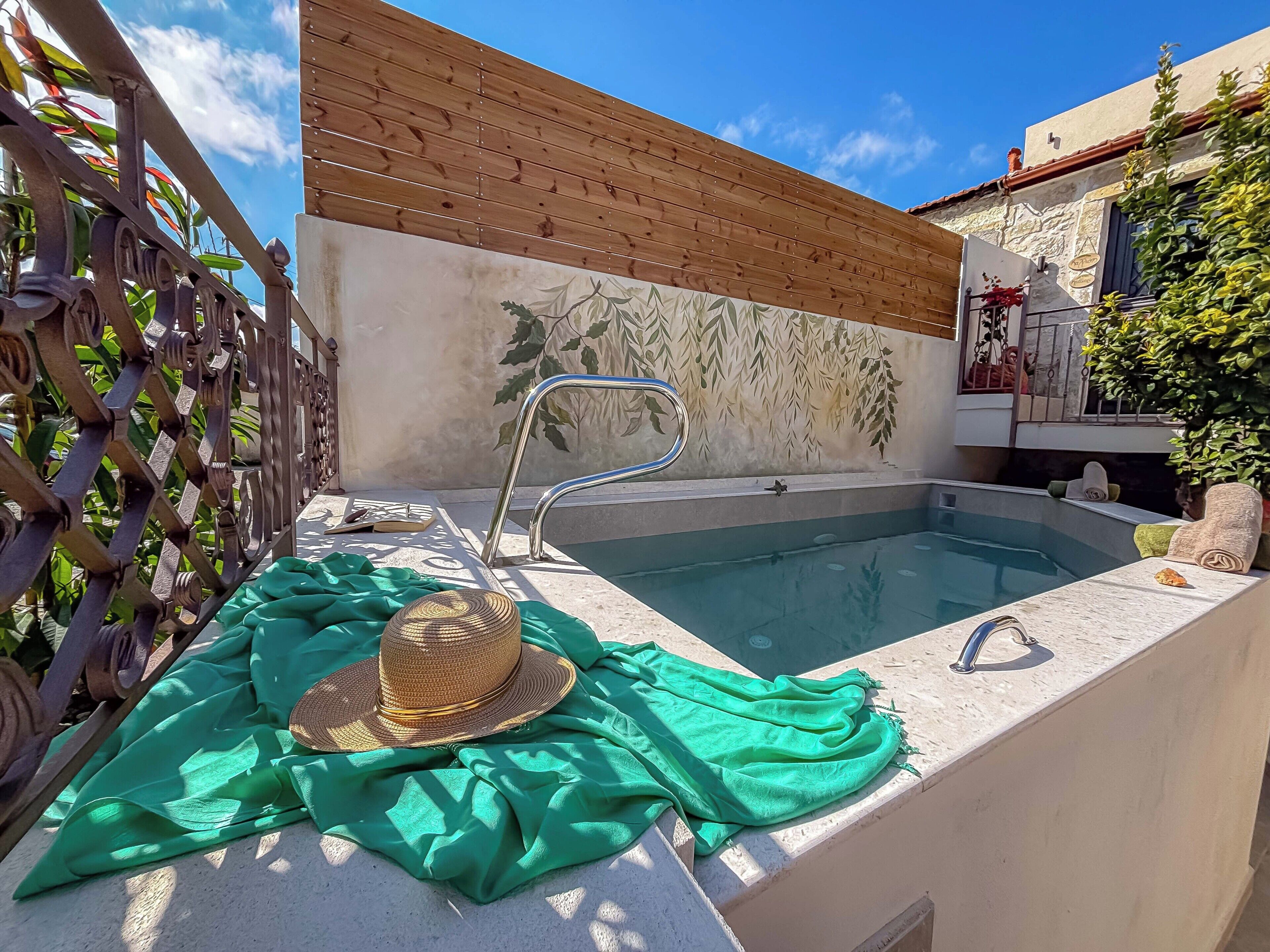 Deluxe-huvila, vuoristonäköala | Uima-allas