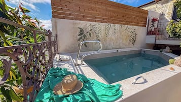 Kalliopi Villa | Alberca