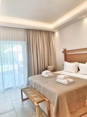 Room - DelMar Suites Syros (Finikas)
