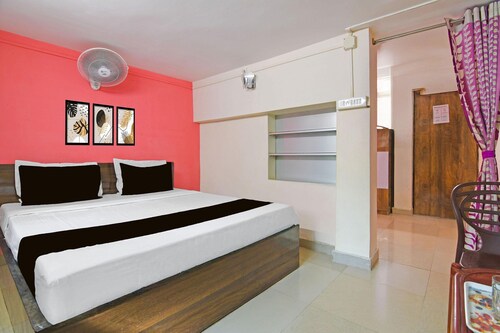 Hotel O Manikpur Bus Stop Kolkata