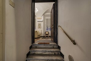 Interior - Luccoli Urban Style by Wonderful Italy (Genova)
