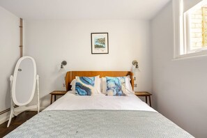 Apartment | 1 bedroom, Internet - Converted Flat in Amazing Converted Schoolhouse Near Fowey Harbour (Fowey)