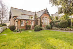 อพาร์ทเมนท์