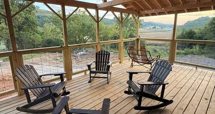 Scenic Farm Loft in Amish Country w/ Epic Views