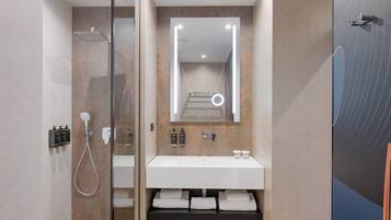 Classic Room, 2 Single Beds | Bathroom | Shower, rainfall showerhead, hair dryer, bathrobes