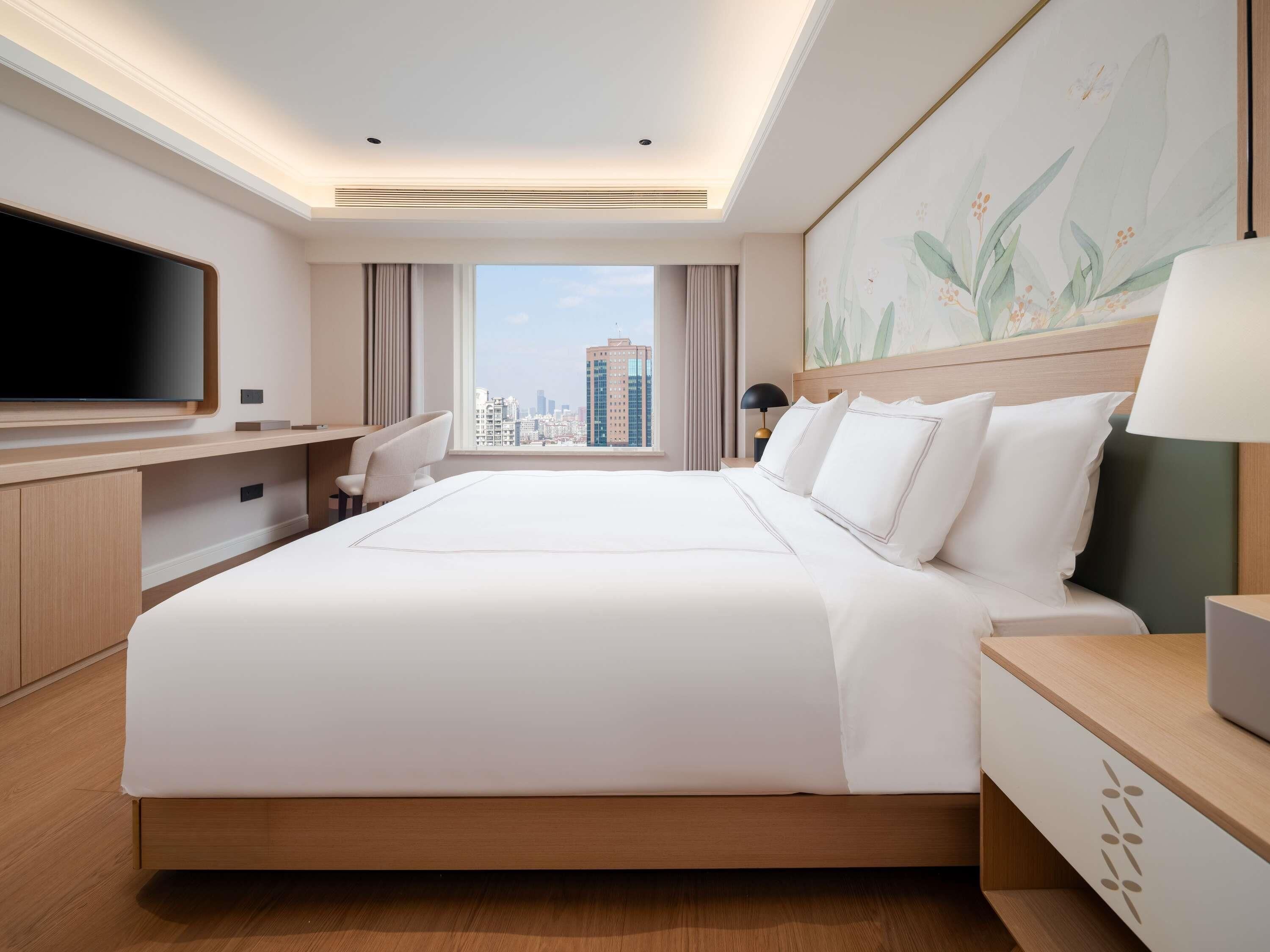 Rom – executive
