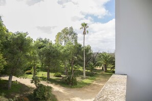 Panoramic Apartment | Garden view - Masseria Tenuta Afra (Squinzano)