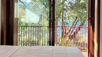 Deluxe Double Room, Balcony, Pool View | Hypo-allergenic bedding, minibar, individually decorated