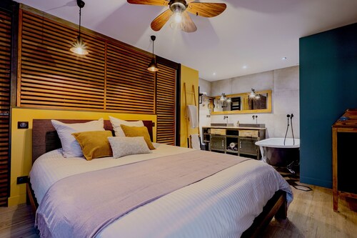 Modern loft - Nice - With parking - Air conditioning -Garden