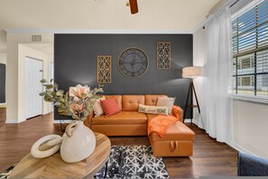 Casa, acessível | 2 quartos, escrivaninha