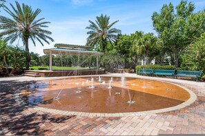 Apartment, Accessible - Stylish 2BR 2BA w Pool Gym Near Airport 3 (Tampa)