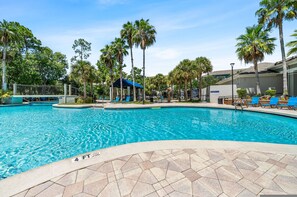 Apartment - Modern 2BR 2BA Pool Gym Near Airport 8 (Tampa)