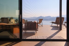 Terrace/patio - The View - 4 bed 4 bath luxury villa in Lefkada with a sensational view (Lefkada)