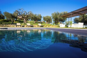 Pool - Casa Eugenia 8, Emma Villas (Pesaro)