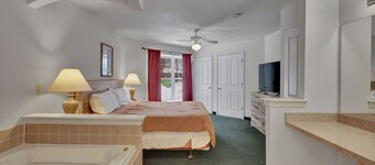 Shared pool & gym on Saginaw Bay