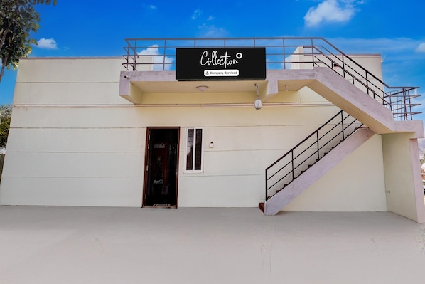 House | Exterior - Super Collection O Sunset Point PB Road (Dharwad)