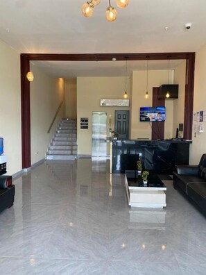 Lobby - HOTEL CORPORATIVO PLAZA COROTÚ (Santiago)