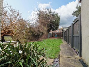 Property grounds - Blackberry Cottage (Bridlington)