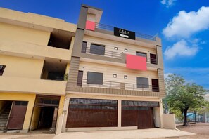 House | Exterior - Collection O by OYO Focal Point (Ludhiana)