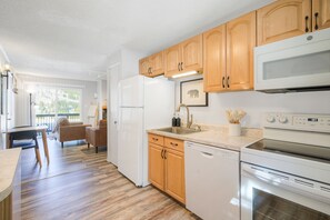 Fridge, microwave, oven, stovetop - Breckenridge Area Condo w/ Mountain Views (Breckenridge)