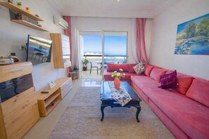 Smart TV - Panoramic Resort Apartment • Sea, Lake & Golf Views • Pools & Tennis (Asilah)