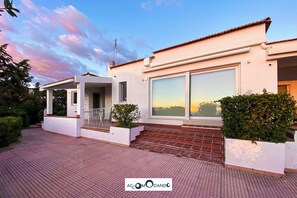 Exterior - VILLA SOLELUNA (Geremeas)