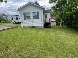 Exterior - Cozy 1-bedroom house in Anmoore (Clarksburg)