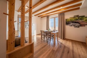 Dining - Agriturismo Hegemone (Tremosine)