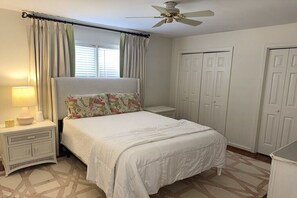 4 bedrooms, iron/ironing board, WiFi, bed sheets - Spacious Augusta Masters Rental-Quiet Cul-de-Sac Home less than 5 miles to ANGC (Martinez)