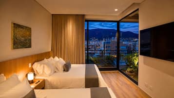 Apartamento familiar, balcón, vistas a la montaña | Wifi gratis