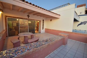 Terrace/patio - Beautiful Beachfront Condo Las Palmas II 3 (Puerto Peñasco)