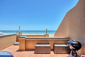 Beach - Spacious Beachfront Condo Las Palmas II 11A (Puerto Peñasco)