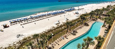 Condo, varias camas (Calypso 2-301) | Playa | En la playa