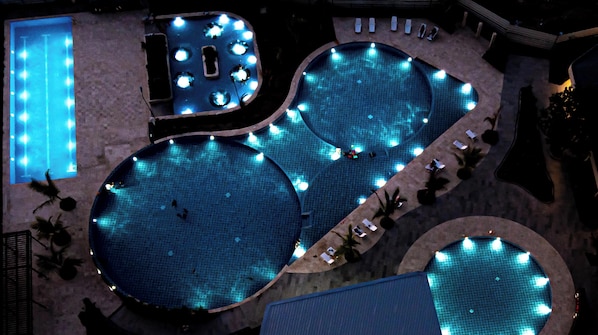 Outdoor pool - Santa Marina Apartments and Beach Club by Xarm Apartments (Santa Marta)