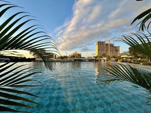Outdoor pool - Santa Marina Apartments and Beach Club by Xarm Apartments (Santa Marta)