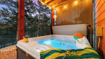 Bain à remous extérieur