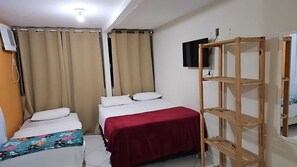 Habitació triple Comfort | Planxa i posts de planxar i wifi gratuïta 