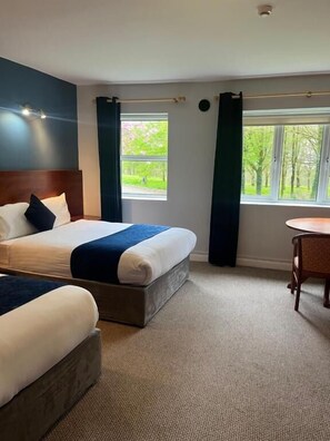 Room - Fernhill Lodge Carrigaline (Carrigaline)