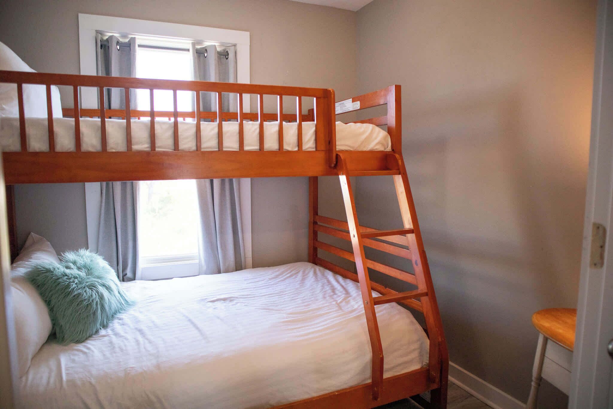 4 habitaciones, wifi y ropa de cama 
