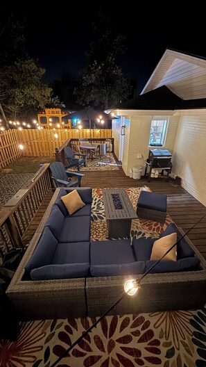 Terrace/patio - 5 Min to Augusta National 2BR w/ Deck & Fire Table (Augusta)