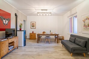 Interior - Casa Lauretta, Centro Valle Intelvi (Castiglione), Italy (Centro Valle Intelvi (Castiglione))