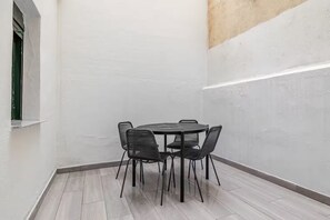 Dining - Spectacular Apartment in Salamanca district (Madrid)