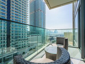 Property grounds - Stylish 1BR with Private Beach Access (Dubai)